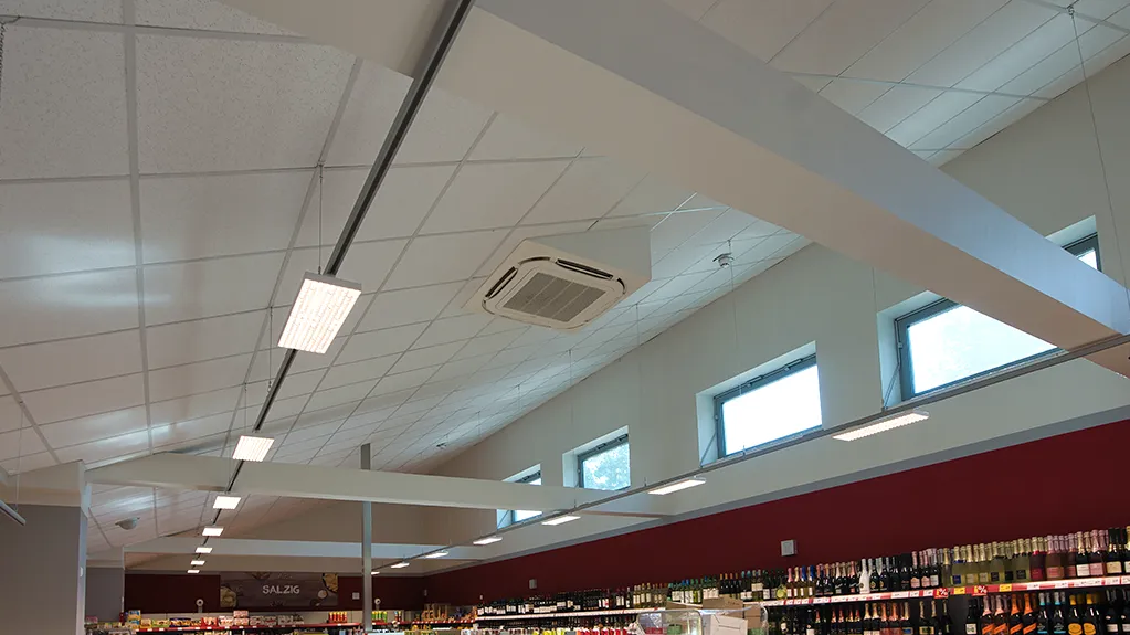 Klima-Deckenkassette in Supermarkt